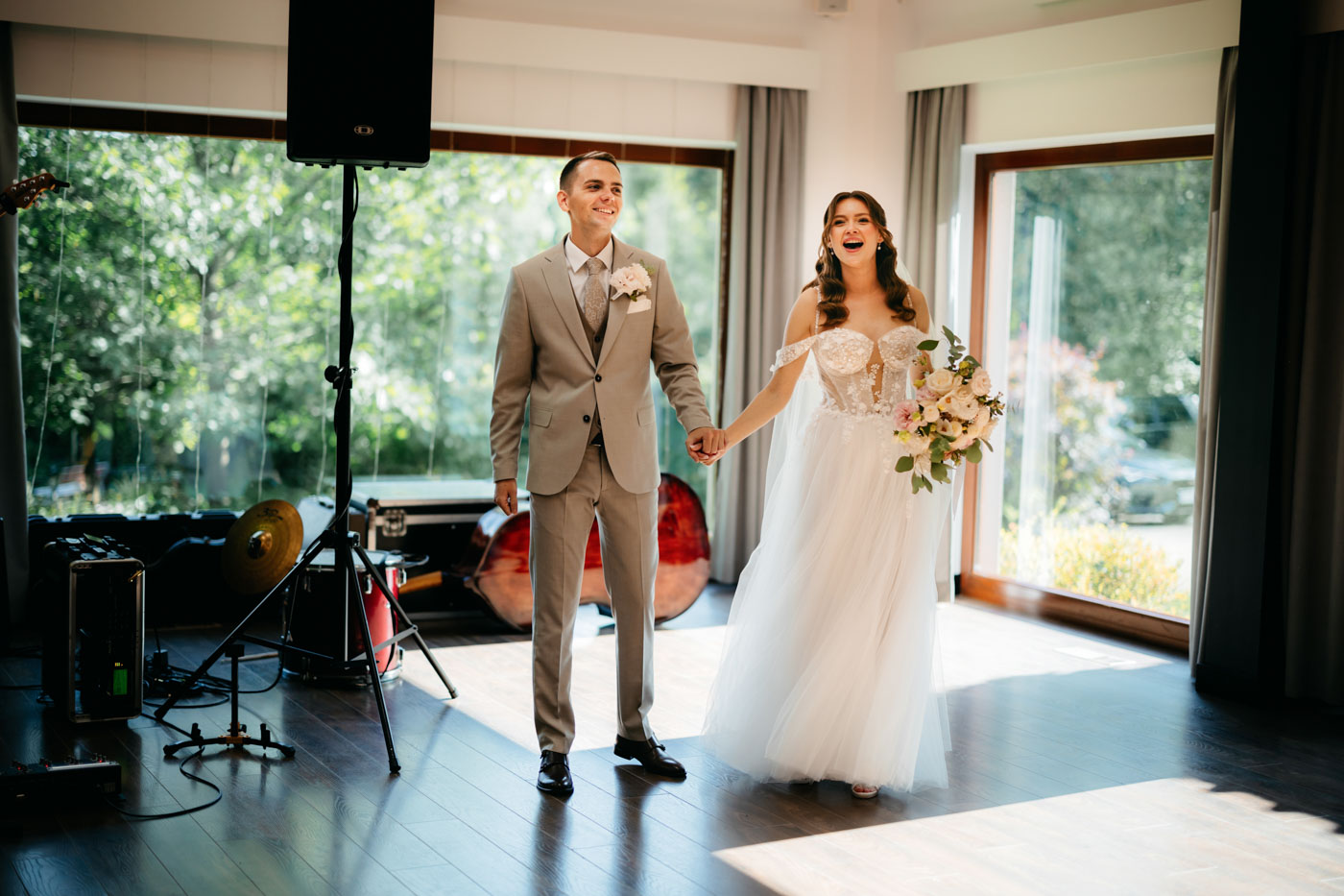 dwór kociołek ślub lato