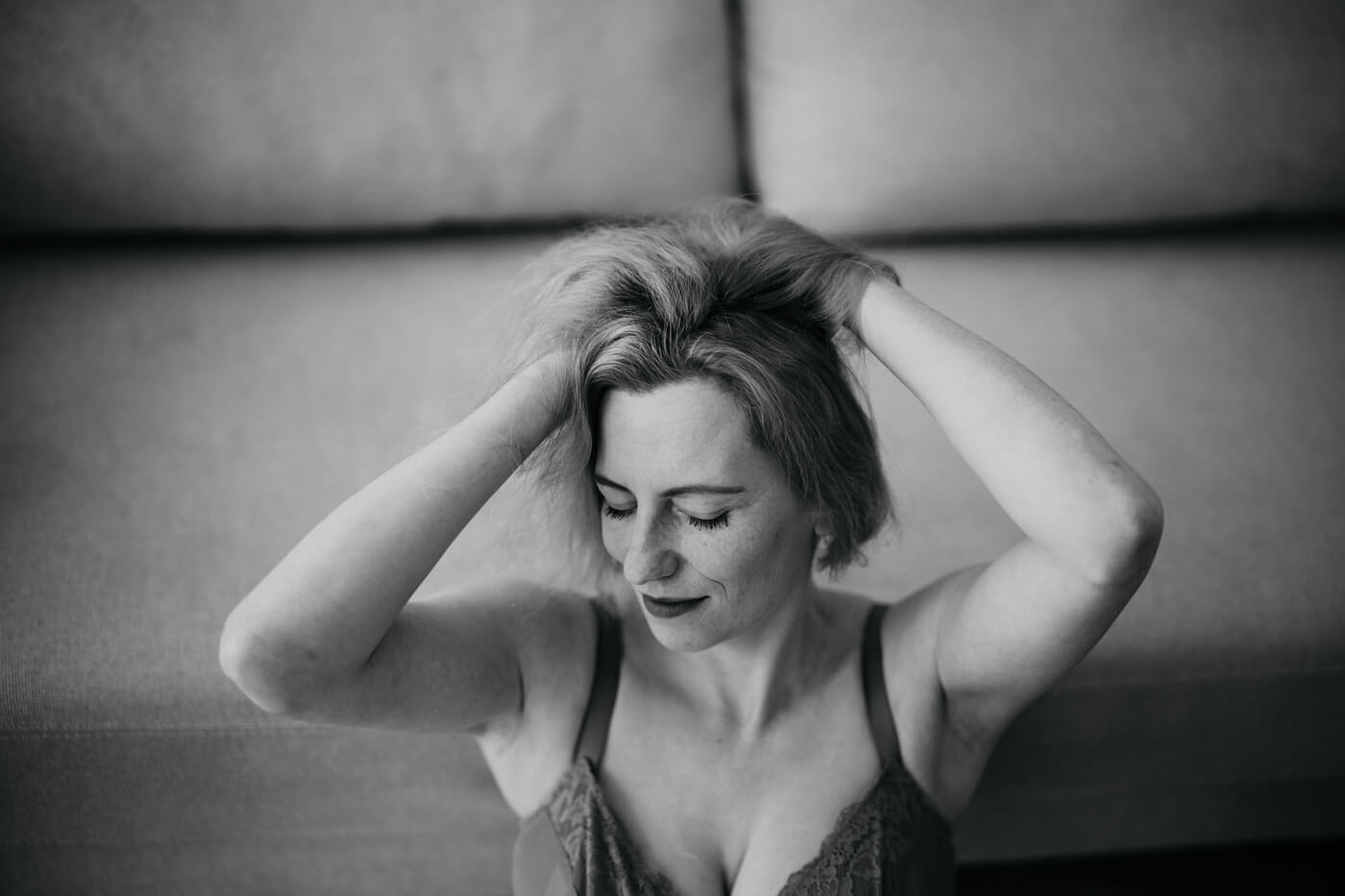 kobieca sesja zdjęciowa Kraków delikatny klimat