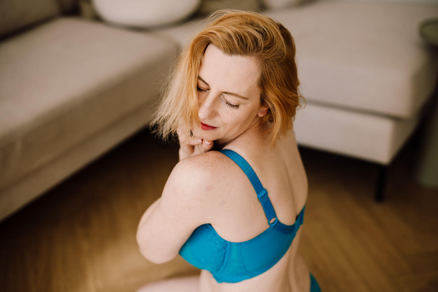 fotograf kobiecy Kraków naturalne zdjęcia