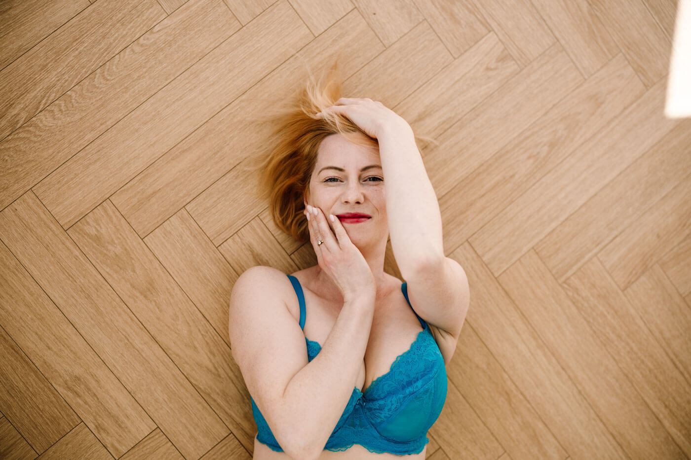 fotograf kobiecy Kraków naturalne zdjęcia