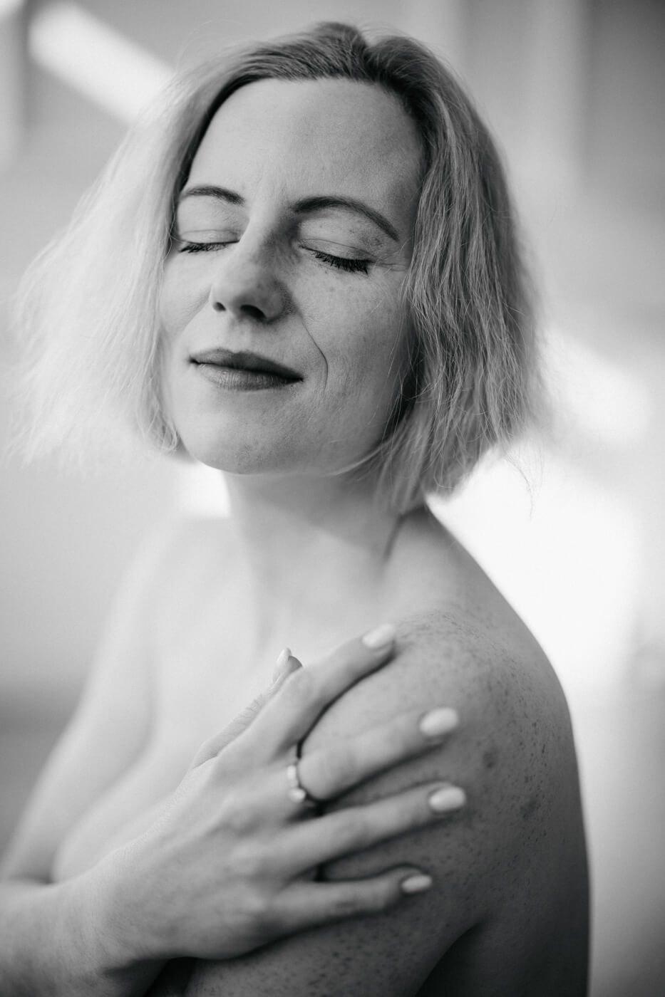 kobieca sesja zdjęciowa Kraków delikatny klimat