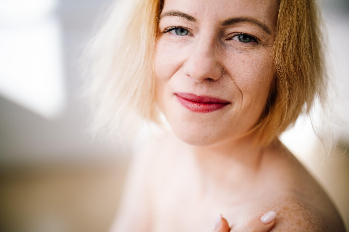 kobieca sesja zdjęciowa Kraków delikatny klimat